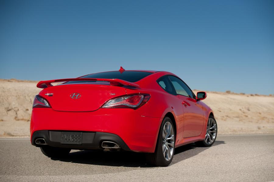  Hyundai Genesis Coupe 2013 года  (фото 45 из 76)